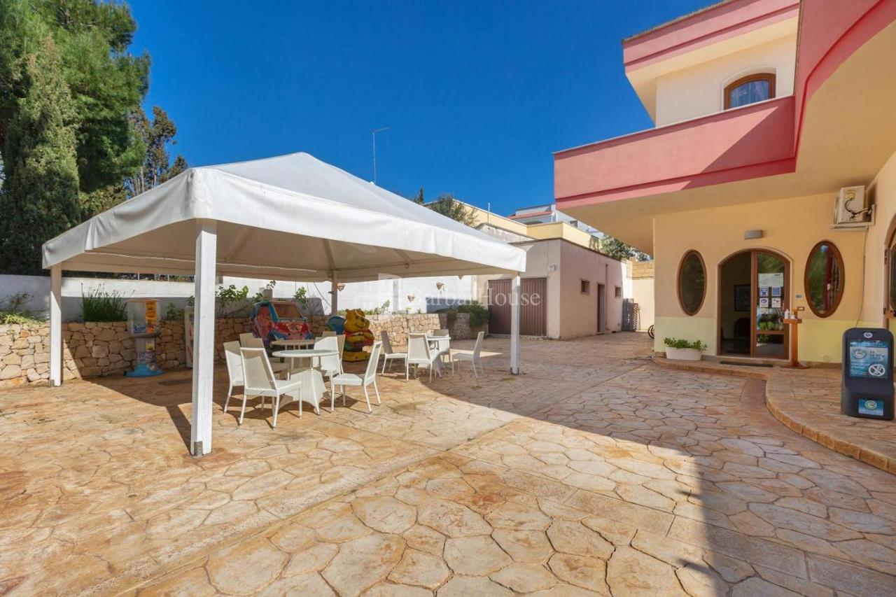 Villa Marincanto Affittacamere 포르토 세자레오 외부 사진