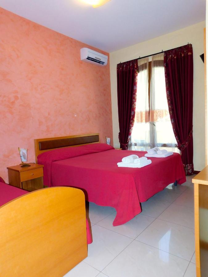 Villa Marincanto Affittacamere 포르토 세자레오 외부 사진